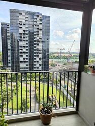 high-park-residences photo thumbnail #17